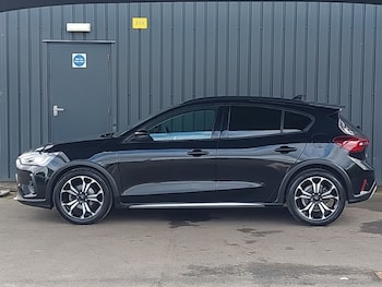 Used Ford Focus 2023 for sale - 79382210: Photo