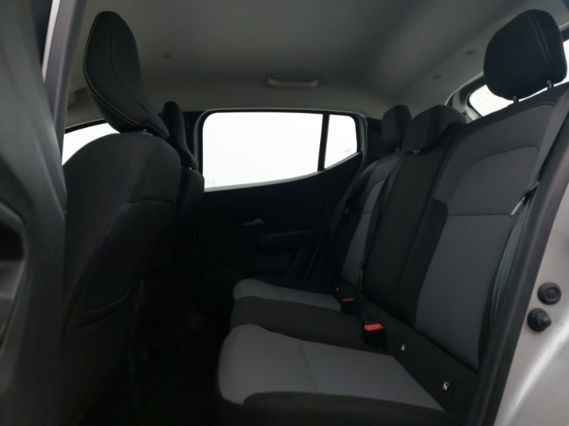 Used Dacia Sandero Stepway 2024 for sale - 76970837: Photo 6