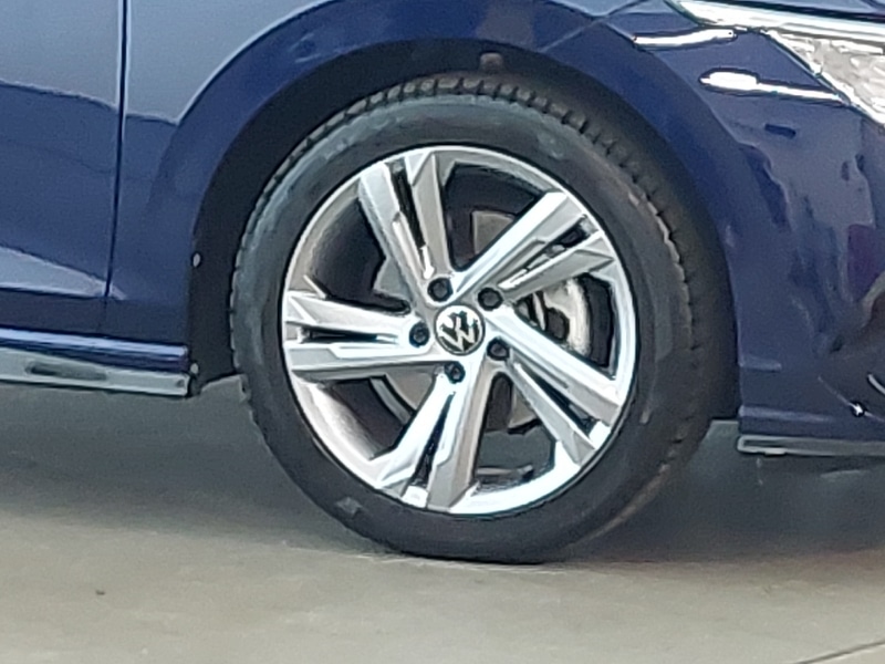 Used Volkswagen Golf 2024 for sale - 76947819: Photo 9