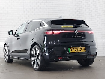 Used Renault Megane E Tech 2023 for sale - 76050526: Photo
