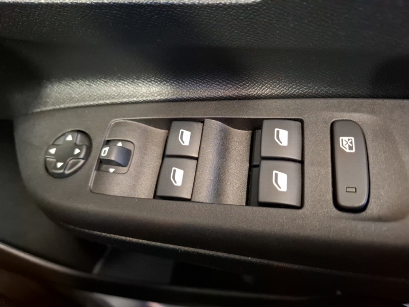 Used Vauxhall Corsa 2022 for sale - 76720578: Photo 12