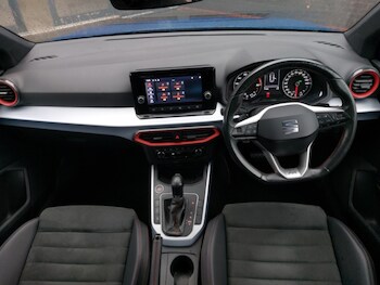 Used SEAT Arona 2023 for sale - 76237703: Photo 2