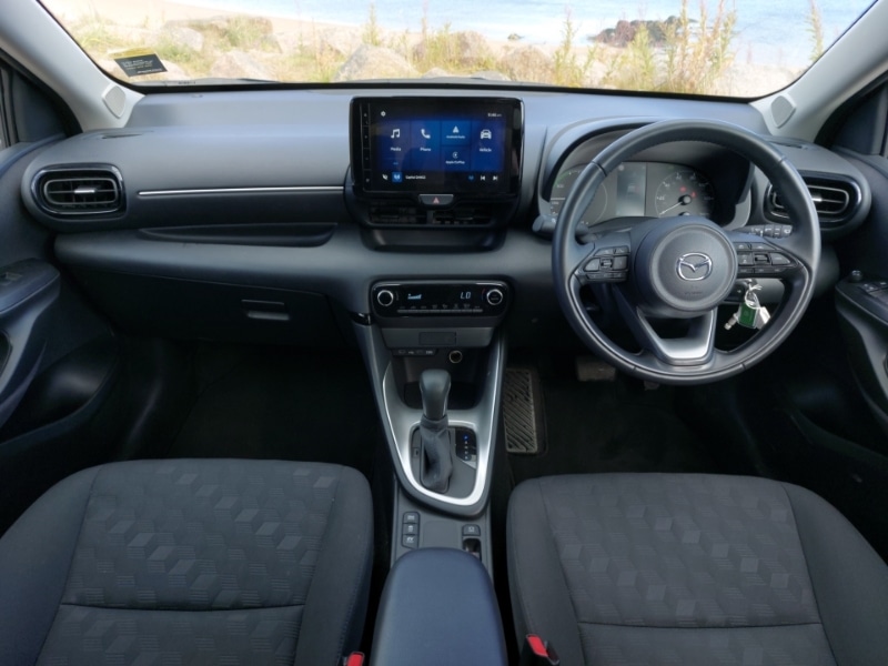 Used Mazda Mazda2 HYBRID 2024 for sale - 76720945: Photo 2