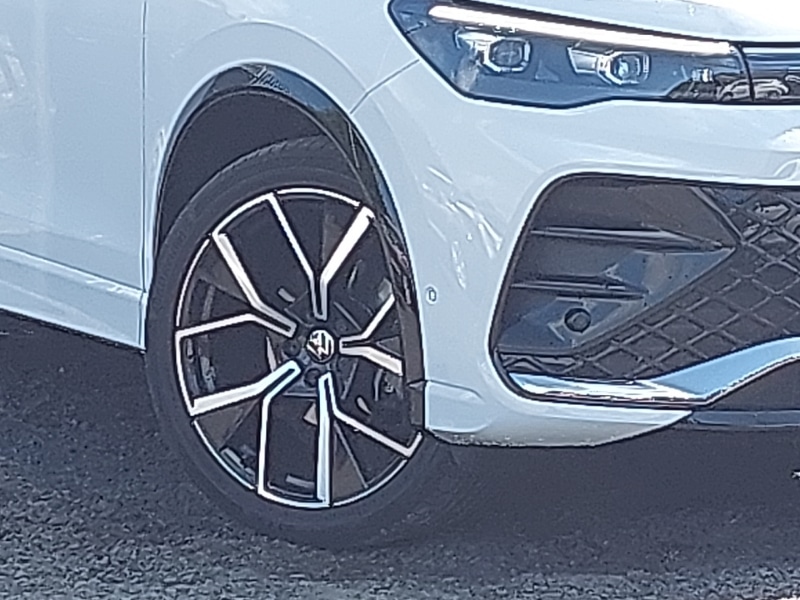 Used Volkswagen Tiguan 2024 for sale - 76727038: Photo 9