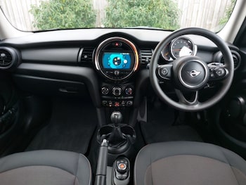 Used MINI One 2020 for sale - 77119398: Photo