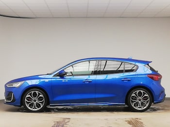 Used Ford Focus 2022 for sale - 77492049: Photo