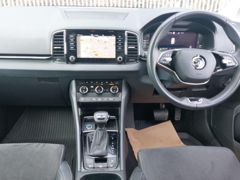 Used Skoda Karoq 2024 for sale - 77818602: Photo 2
