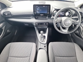 Used Toyota Yaris 2023 for sale - 78660566: Photo