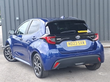 Used Toyota Yaris 2023 for sale - 78660566: Photo