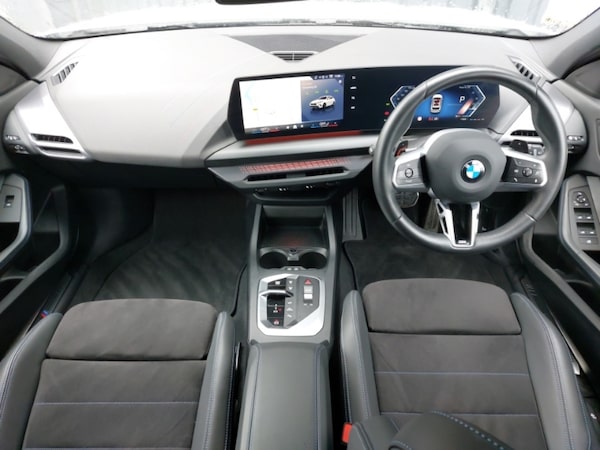 Used BMW 1 Series 2025 for sale - 76325357: Photo 2