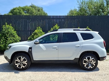 Used Dacia Duster 2022 for sale - 79501276: Photo