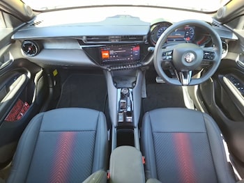 Used Alfa Romeo Junior 2026 for sale - 79376078: Photo