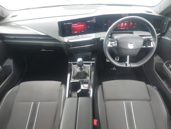 Used Vauxhall Astra 2023 for sale - 79332048: Photo
