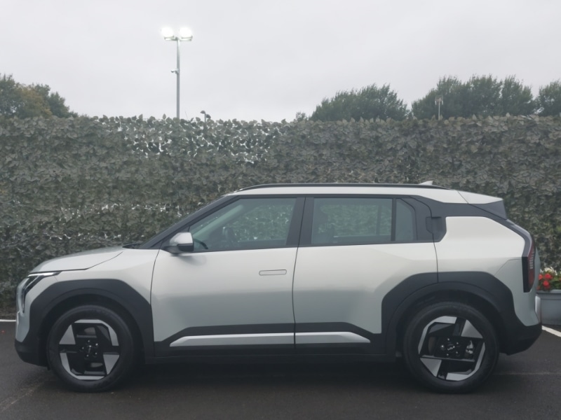 Used Kia EV3 2025 for sale - 76135776: Photo 4