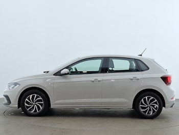 Used Volkswagen Polo 2023 for sale - 76925451: Photo