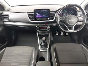 Used Kia Stonic 2023 for sale - 79674836: Photo