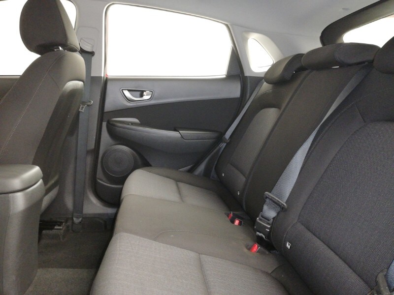 Used Hyundai KONA 2022 for sale - 76817049: Photo 6