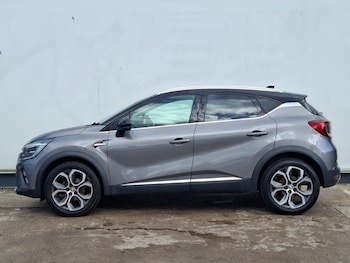 Used Renault Captur 2022 for sale - 78777634: Photo