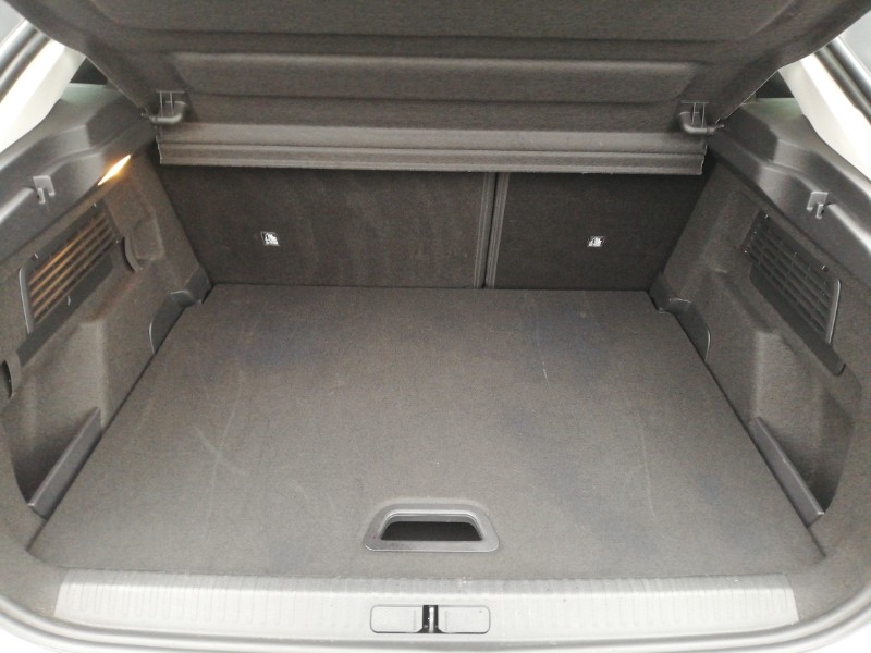 Used Citroen C4 2023 for sale - 77339094: Photo 8