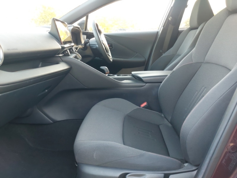 Used Toyota C-HR 2023 for sale - 76440213: Photo 5