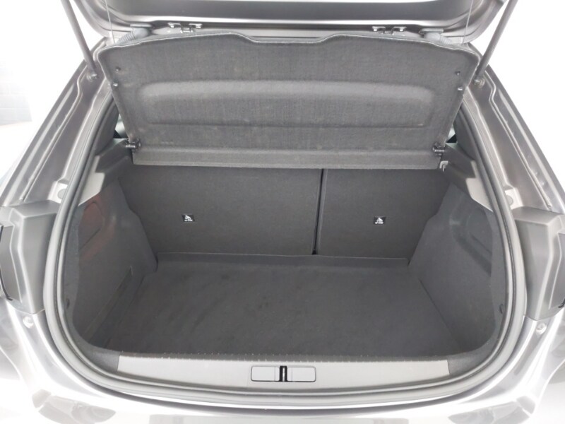 Used Peugeot 208 2022 for sale - 77419705: Photo 8