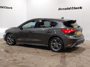 Used Ford Focus 2021 for sale - 77476334: Photo