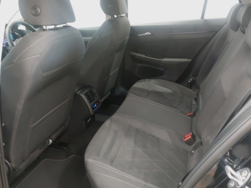 Used Volkswagen Golf 2024 for sale - 77119414: Photo 6