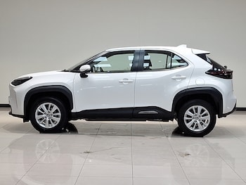 Used Toyota Yaris Cross 2022 for sale - 76838131: Photo