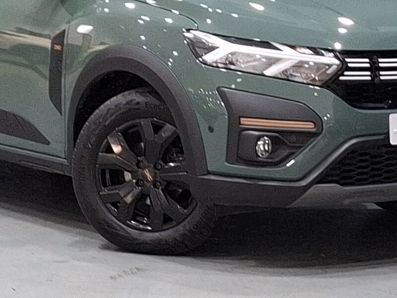 Used Dacia Sandero Stepway 2024 for sale - 77025118: Photo 9