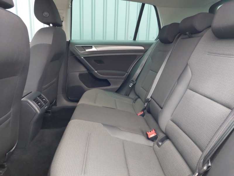 Used Volkswagen Golf 2019 for sale - 76419143: Photo 6