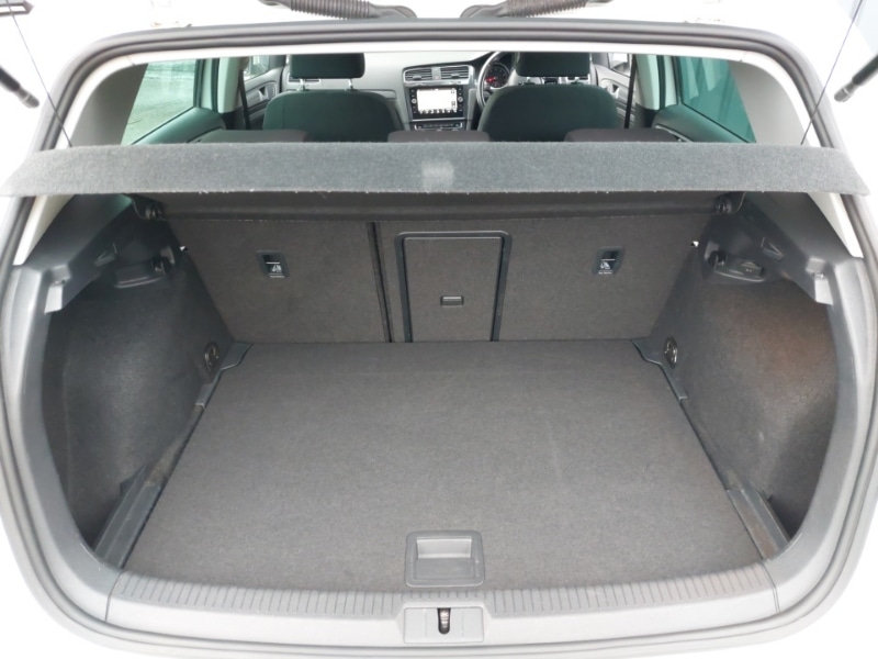 Used Volkswagen Golf 2019 for sale - 76419143: Photo 8