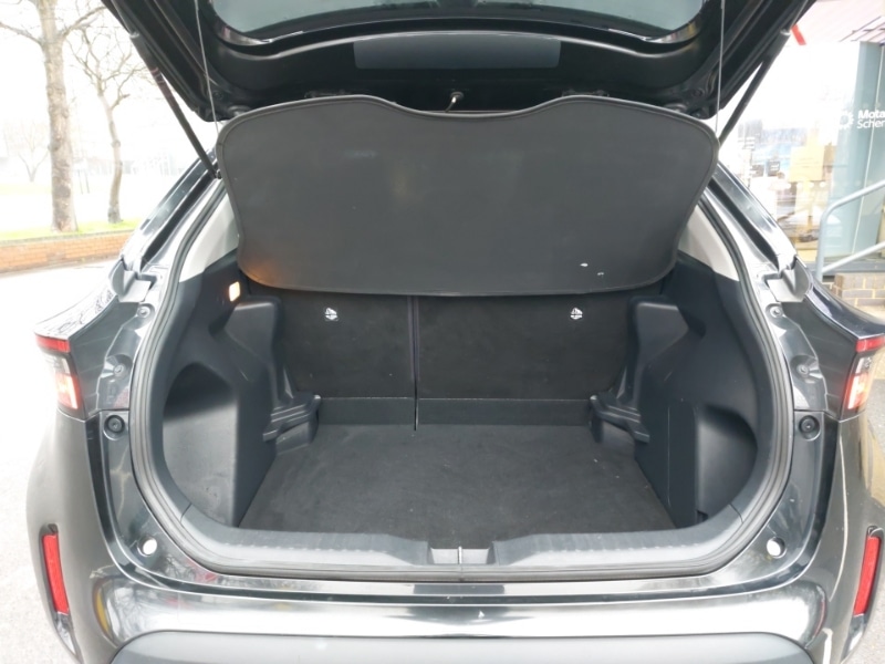 Used Toyota Yaris Cross 2022 for sale - 77266337: Photo 8