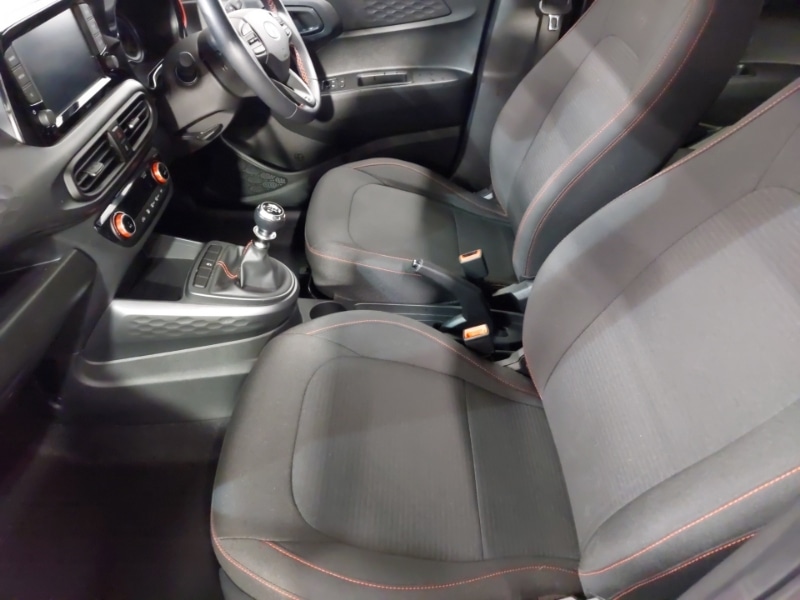 Used Hyundai i10 2023 for sale - 76713880: Photo 5