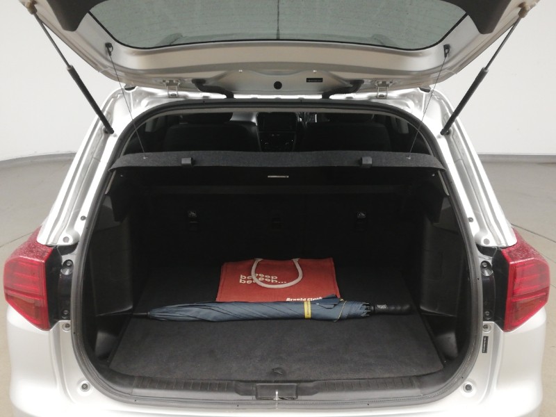 Used Suzuki Vitara 2023 for sale - 77777836: Photo 8