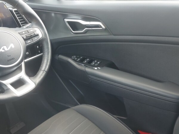 Used Kia Sportage 2023 for sale - 76171798: Photo 10