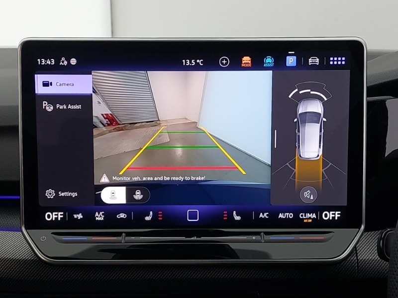 Used Volkswagen Golf 2025 for sale - 76880995: Photo 11