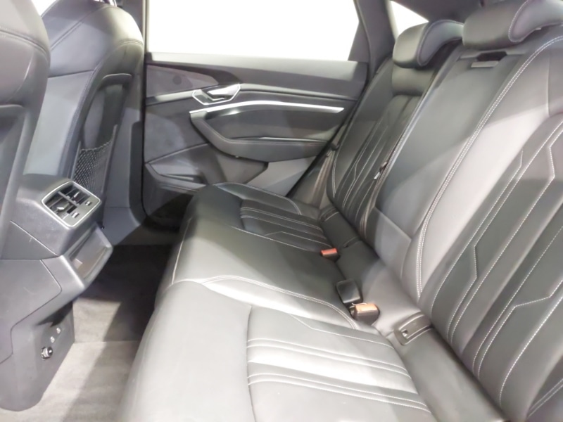 Used Audi e-tron 2022 for sale - 78126833: Photo 6