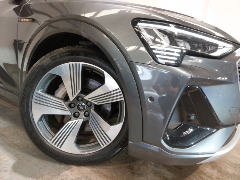 Used Audi e-tron 2022 for sale - 78126833: Photo 9