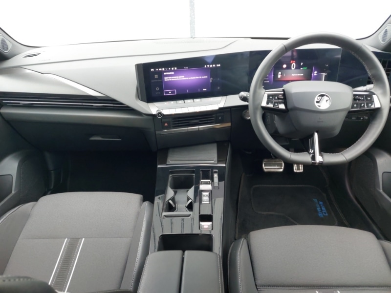 Used Vauxhall Astra 2024 for sale - 77876606: Photo 2