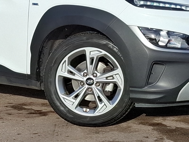 Used Hyundai KONA 2021 for sale - 76521352: Photo 9