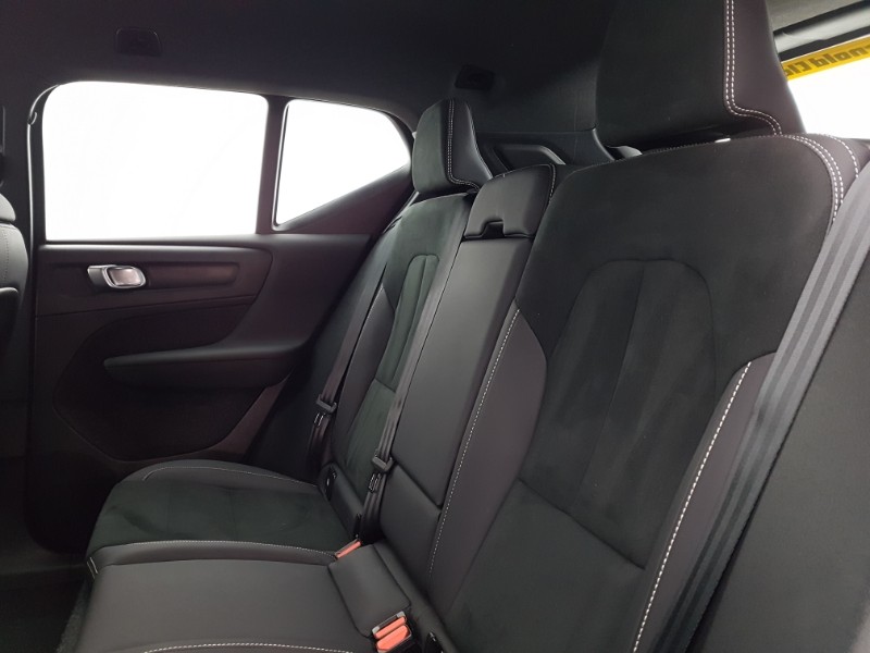 Used Volvo XC40 2024 for sale - 76347552: Photo 6