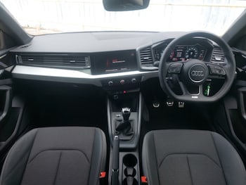 Used Audi A1 2025 for sale - 76325229: Photo 2