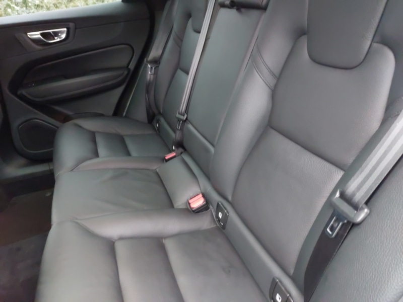 Used Volvo XC60 2022 for sale - 77928317: Photo 6