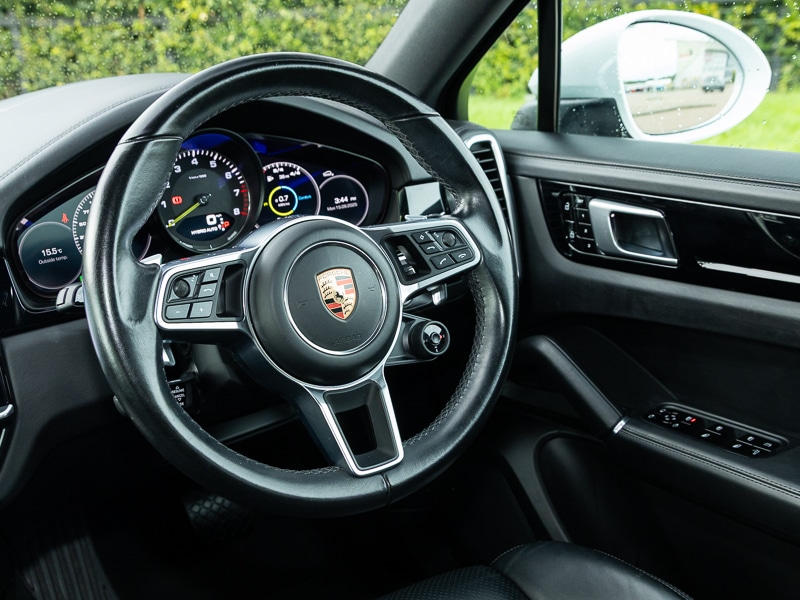 Used Porsche Cayenne 2019 for sale - 76600279: Photo 11
