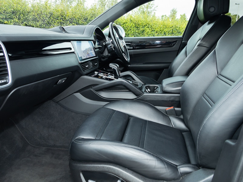 Used Porsche Cayenne 2019 for sale - 76600279: Photo 5