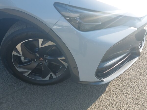 Used Cupra Tavascan 2025 for sale - 76258730: Photo 9