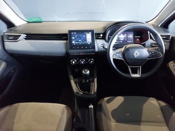 Used Renault Clio 2024 for sale - 79561055: Photo