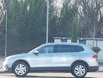 Used Volkswagen Tiguan Allspace 2022 for sale - 77405774: Photo