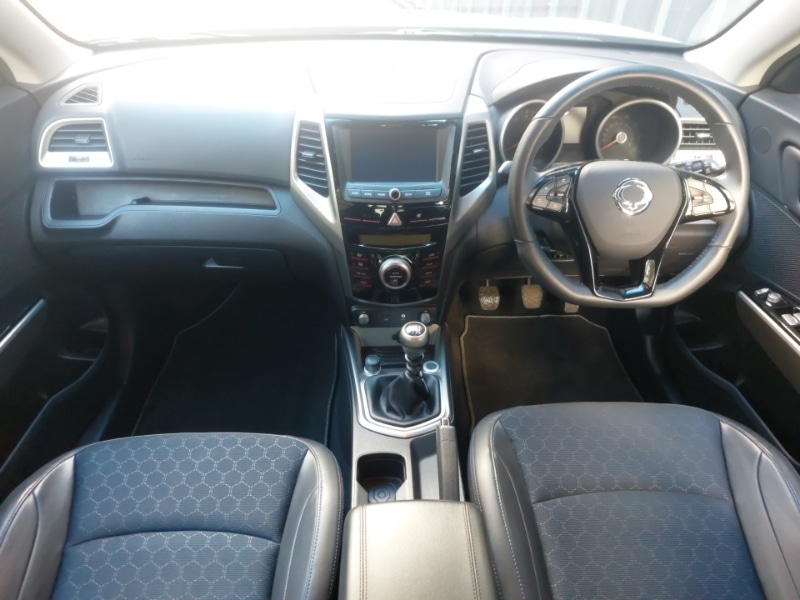 Used Ssangyong Tivoli 2020 for sale - 76532648: Photo 2