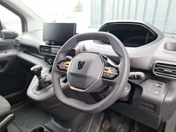 Used Peugeot Partner 2024 for sale - 76683182: Photo